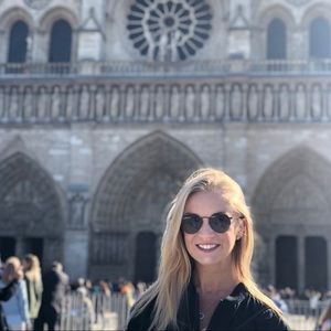 Meet your Posher, Tracy